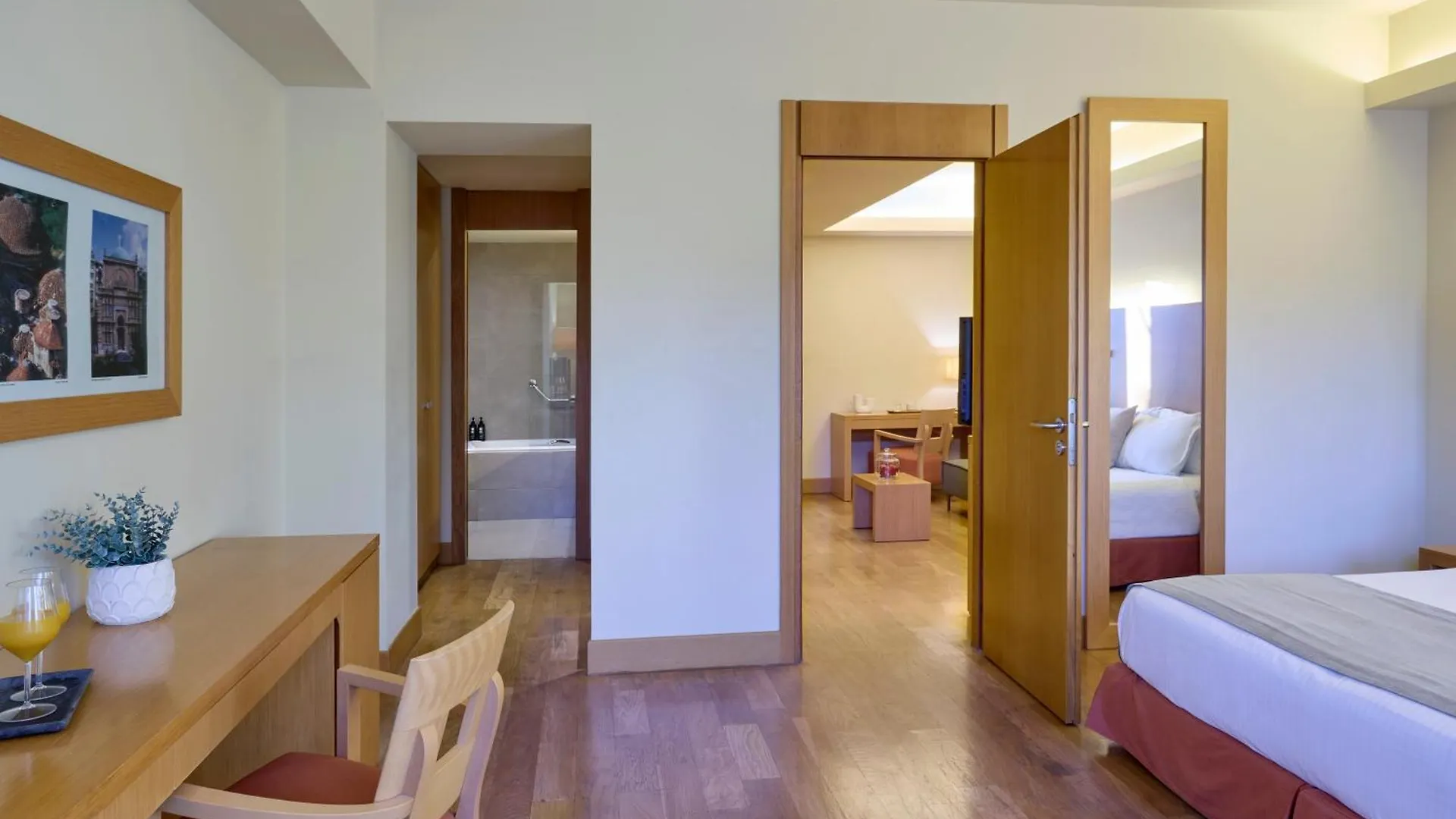 Lazart Hotel, Trademark Collection By Wyndham Thessaloniki 5*,
