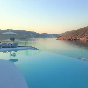 Hotel Panormos Village