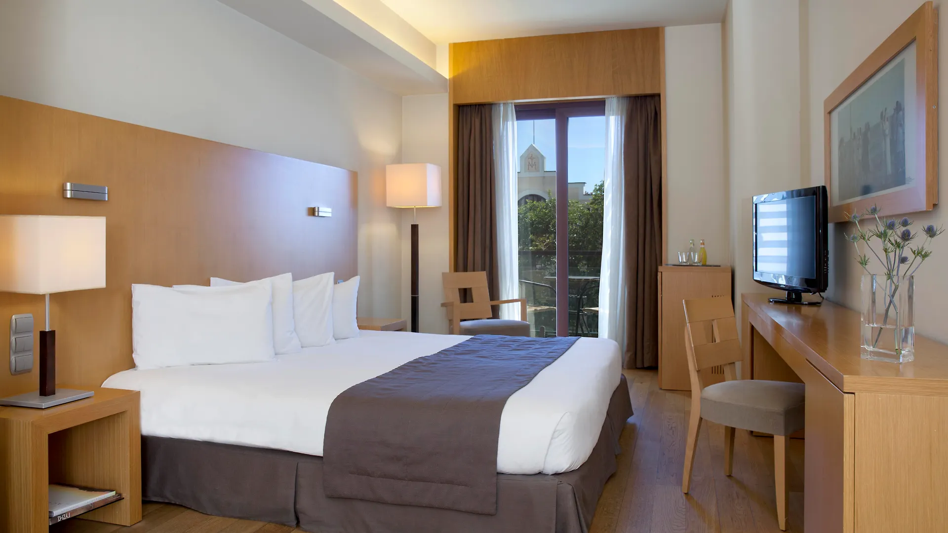 Lazart Hotel, Trademark Collection By Wyndham Soluň
